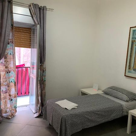 Room Nana' Napels Buitenkant foto